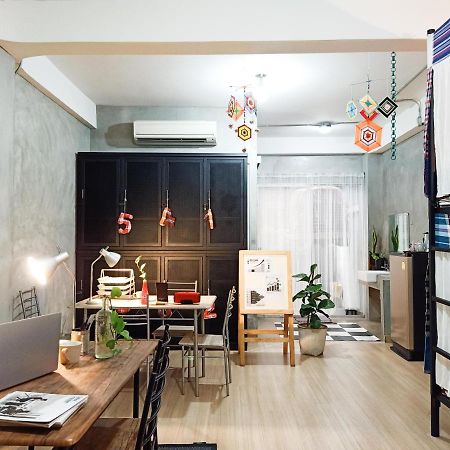 Five Stars Ratchada 19 Vandrerhjem Bangkok Eksteriør bilde