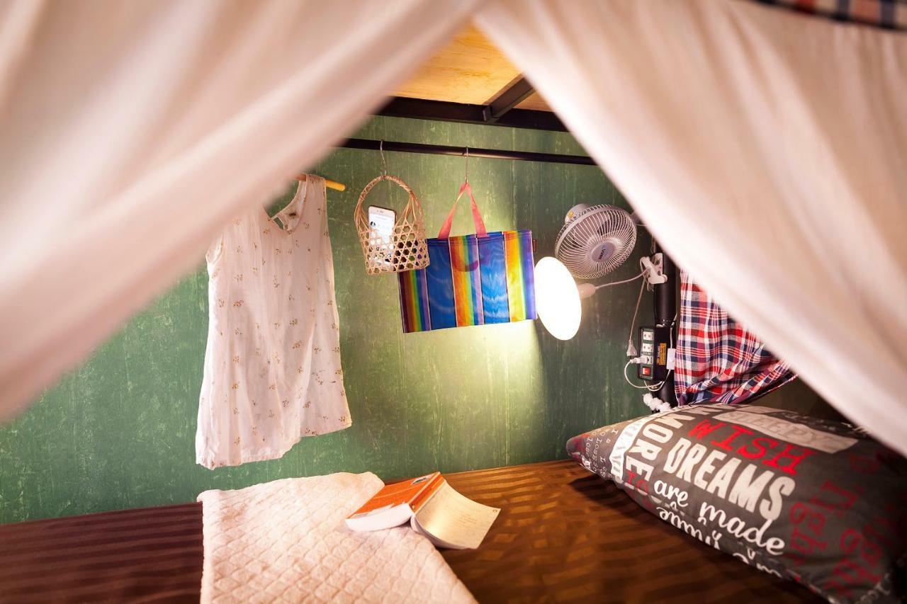 Five Stars Ratchada 19 Vandrerhjem Bangkok Eksteriør bilde